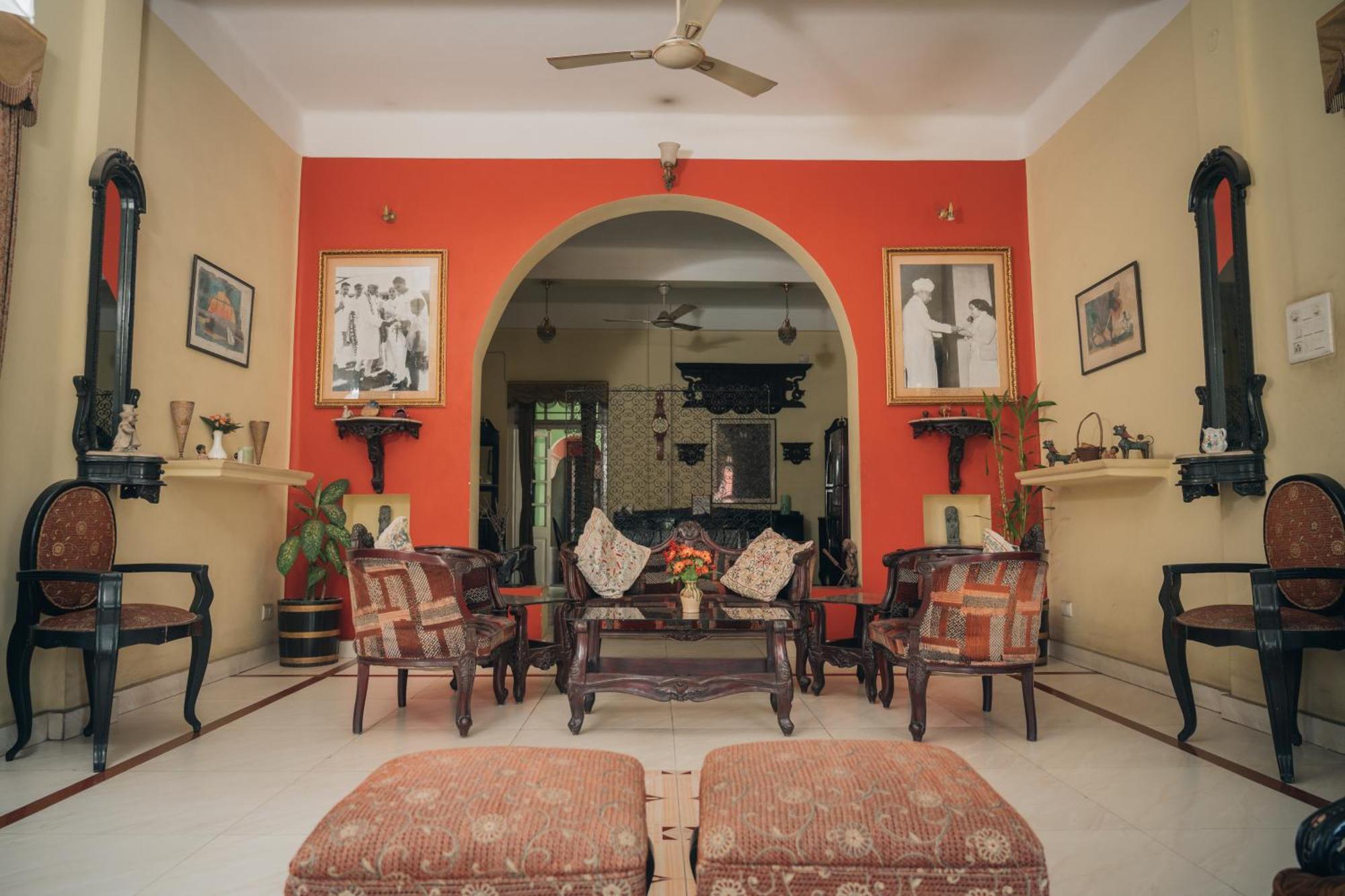 Baruah Bhavan Homestay Гувахати Экстерьер фото