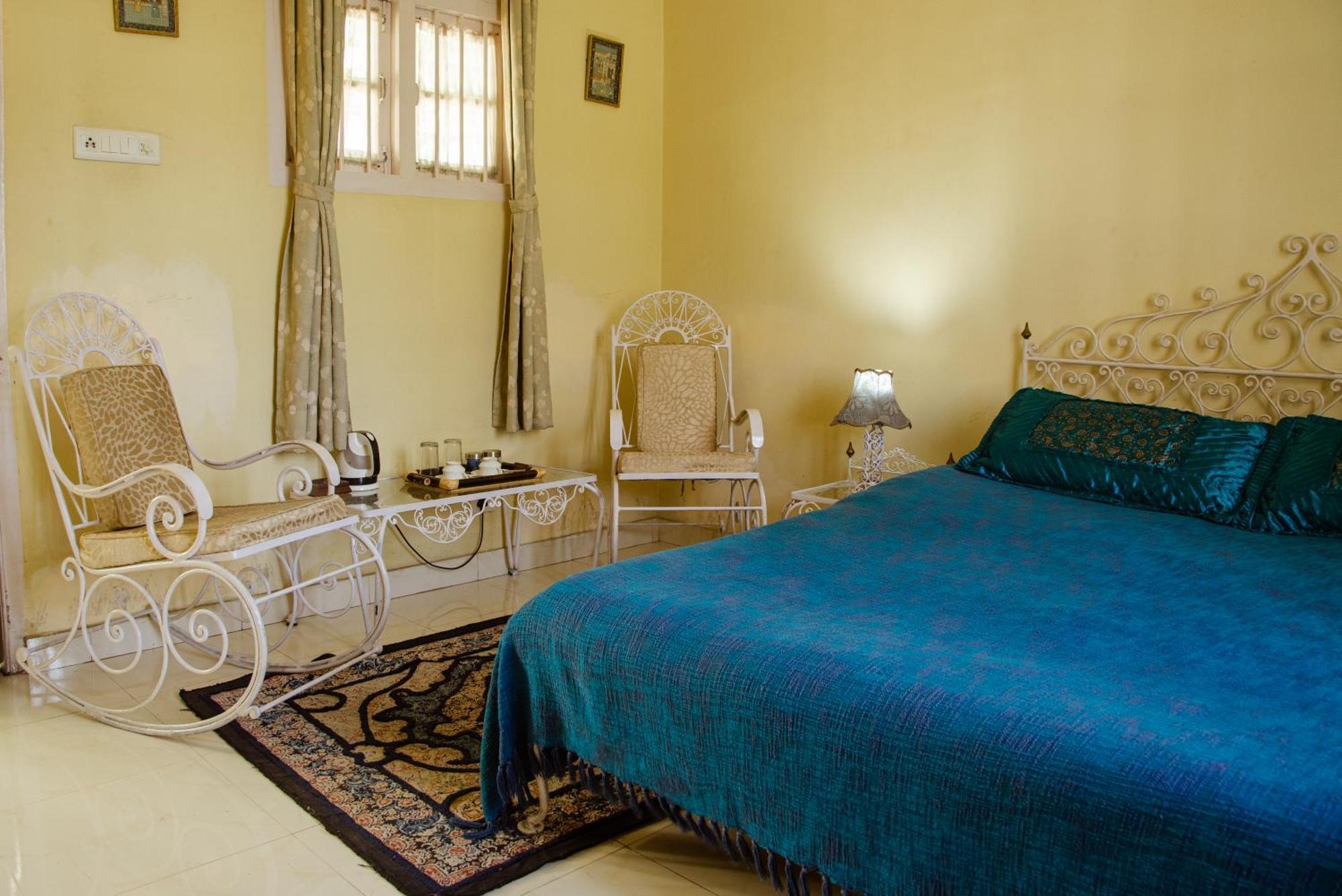 Baruah Bhavan Homestay Гувахати Экстерьер фото