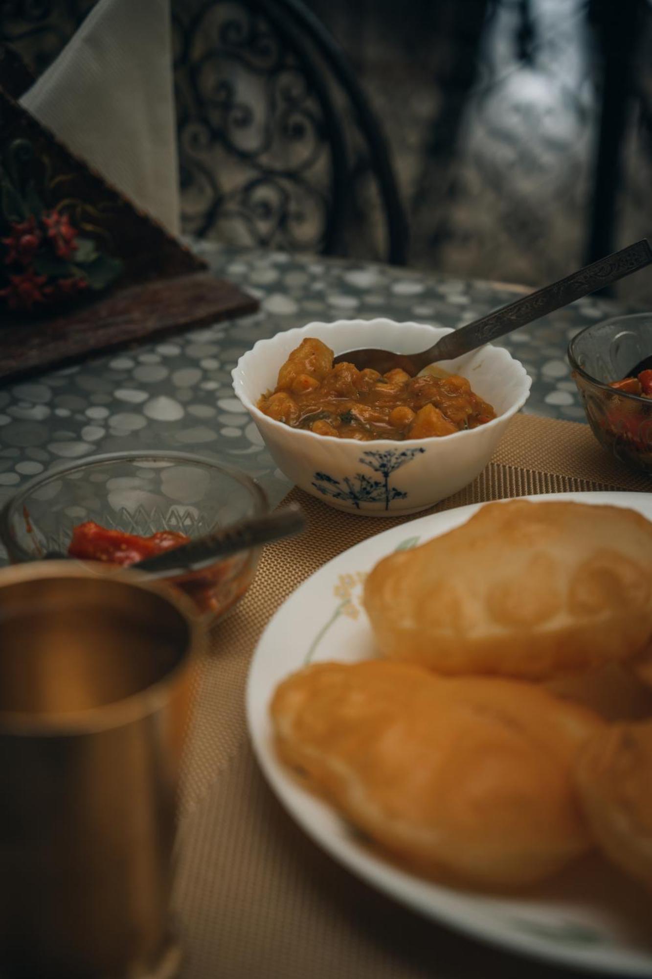 Baruah Bhavan Homestay Гувахати Экстерьер фото