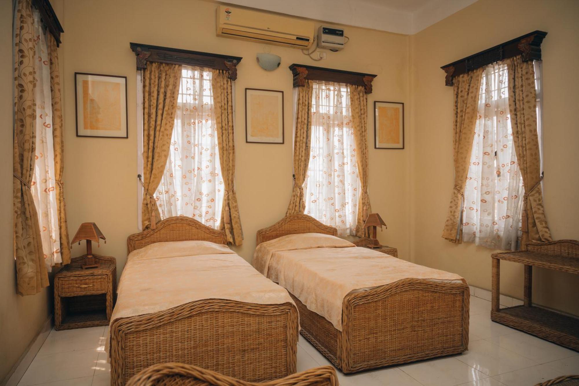 Baruah Bhavan Homestay Гувахати Экстерьер фото