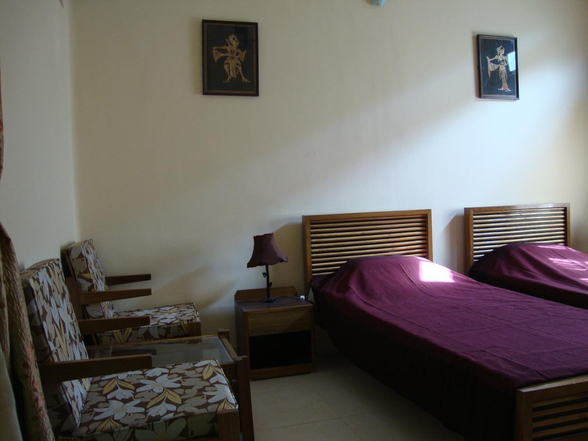 Baruah Bhavan Homestay Гувахати Экстерьер фото